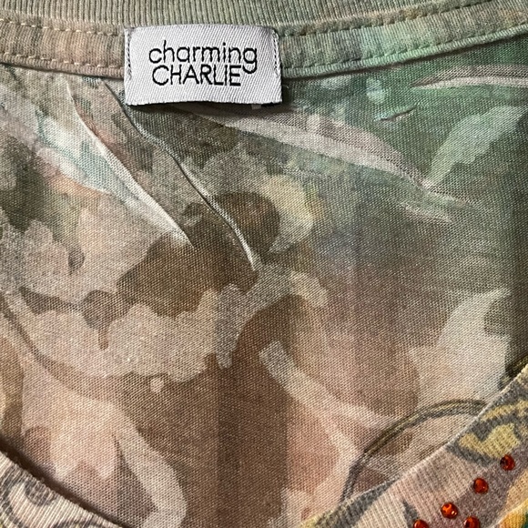 Women’s t shirt - Picture 3 of 4